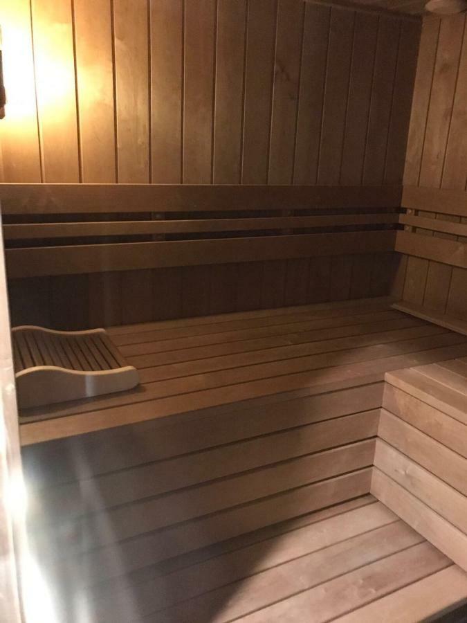 Au Manoir Des Vallees Maffe Dış mekan fotoğraf